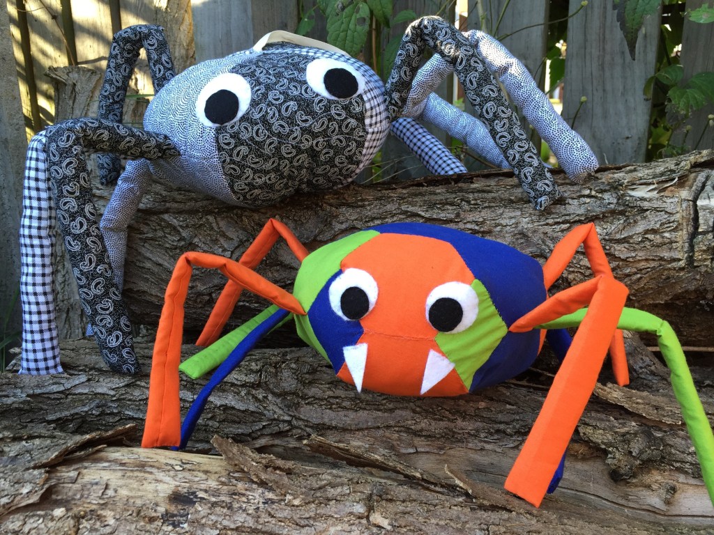 Large Halloween Patchwork Spider Tutorial: Part 2 – English Paper Pieced&nbsp;Spider