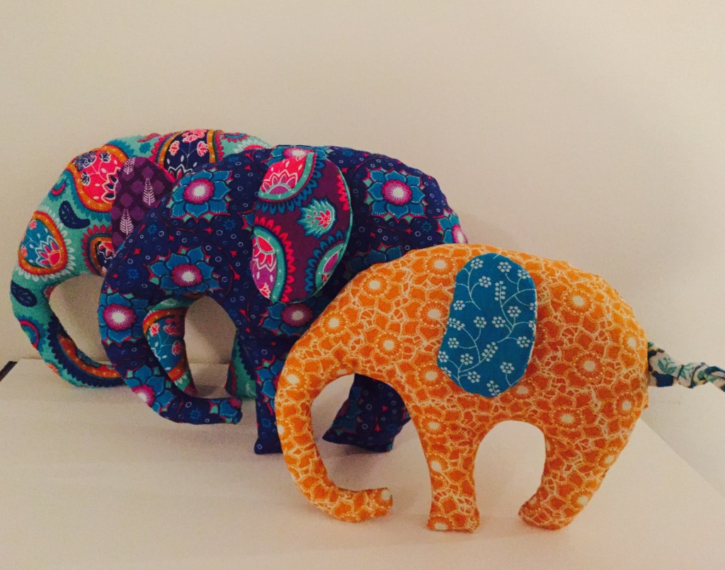 Sewing Tutorial: Patchwork Mini Fabric Elephant Cushions
