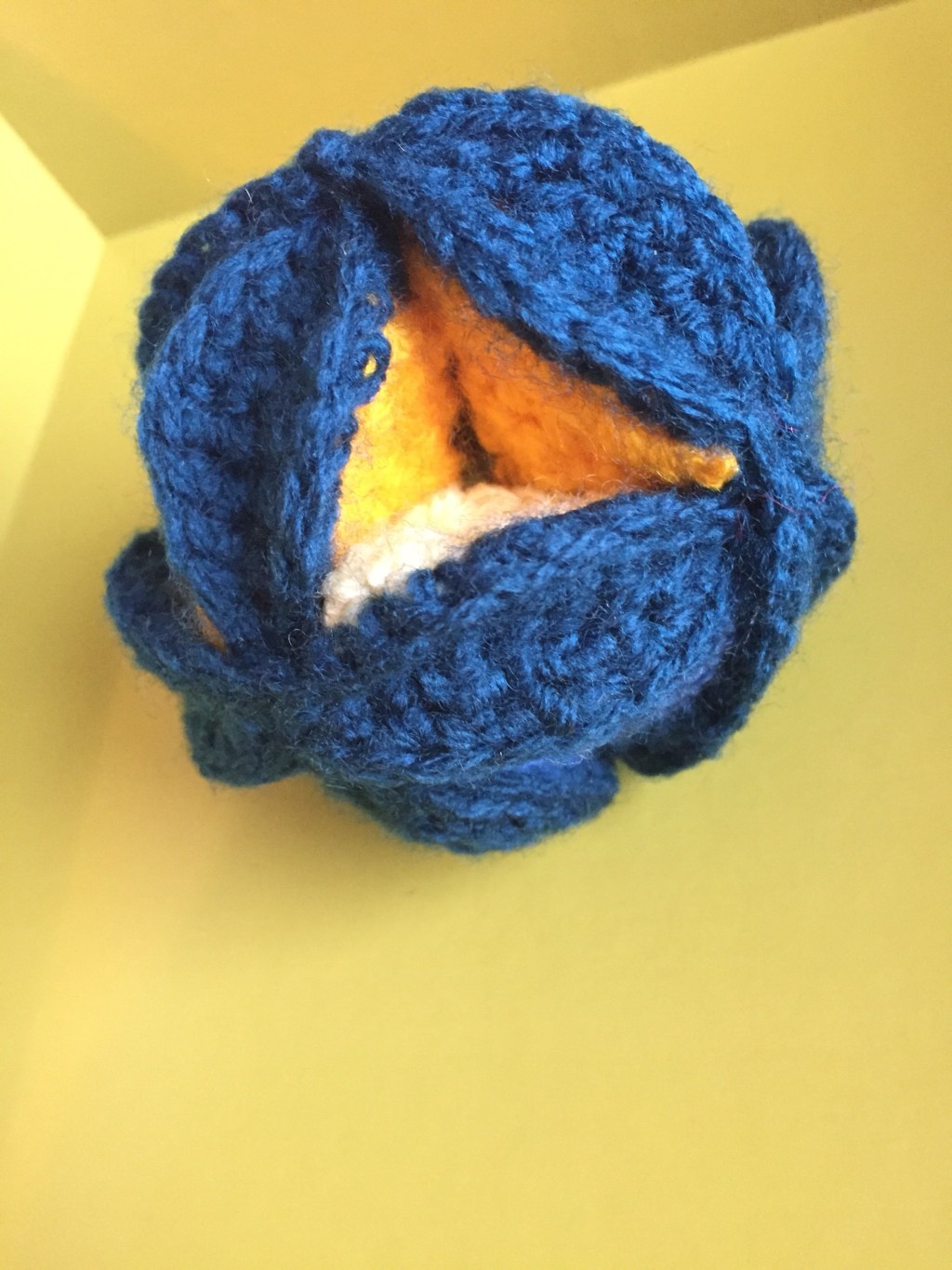 Time For Some Puzzling – Mini Crochet Ball&nbsp;Puzzling