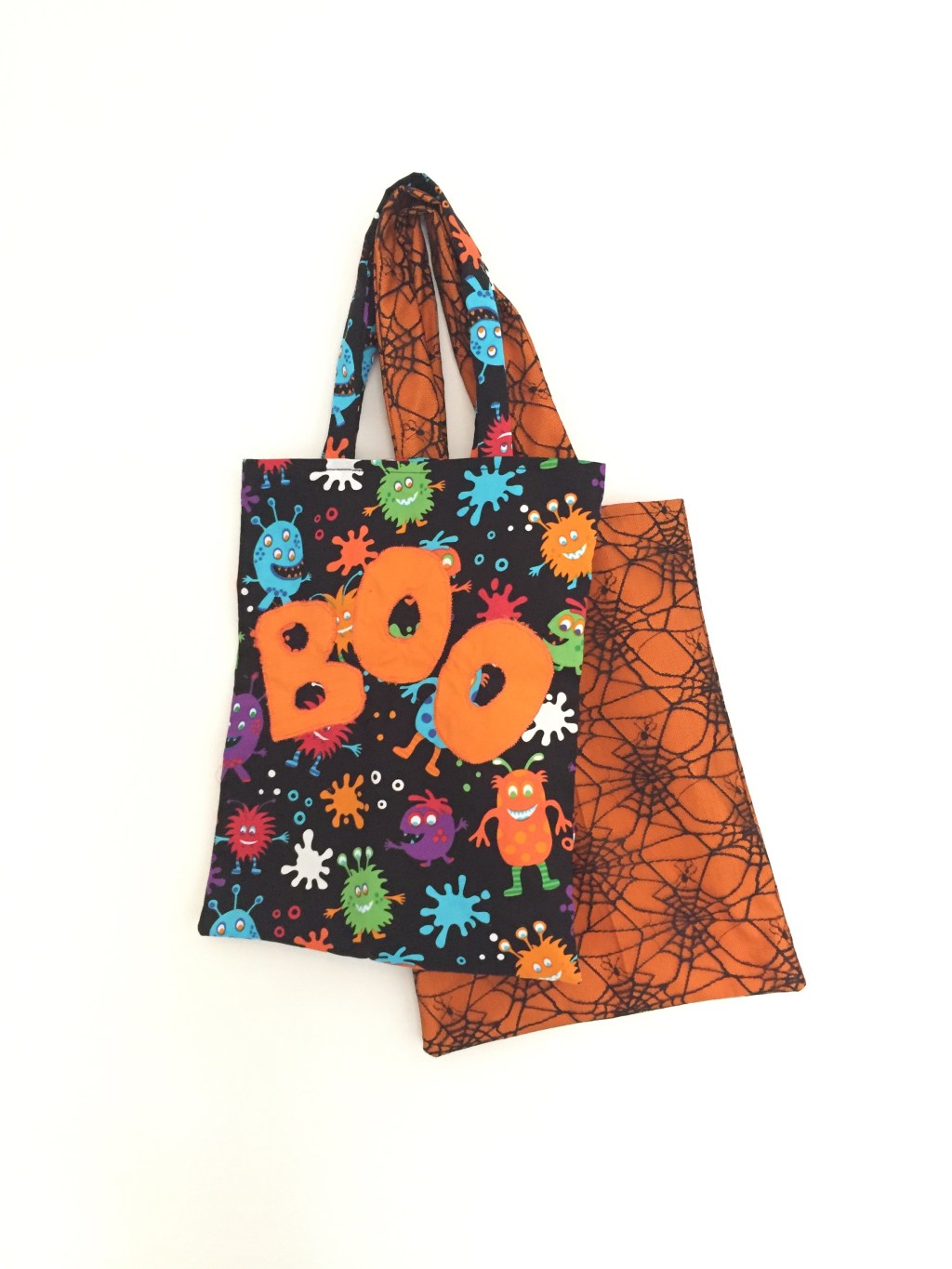 Sewing Tutorial: Halloween Spider And Monster Themed Tote&nbsp;Bags