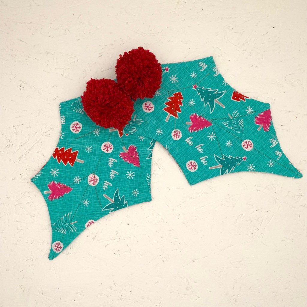 Sewing Tutorial: Quick Make Christmas Large Holly Decoration, Complete With Pom Pom&nbsp;Detail