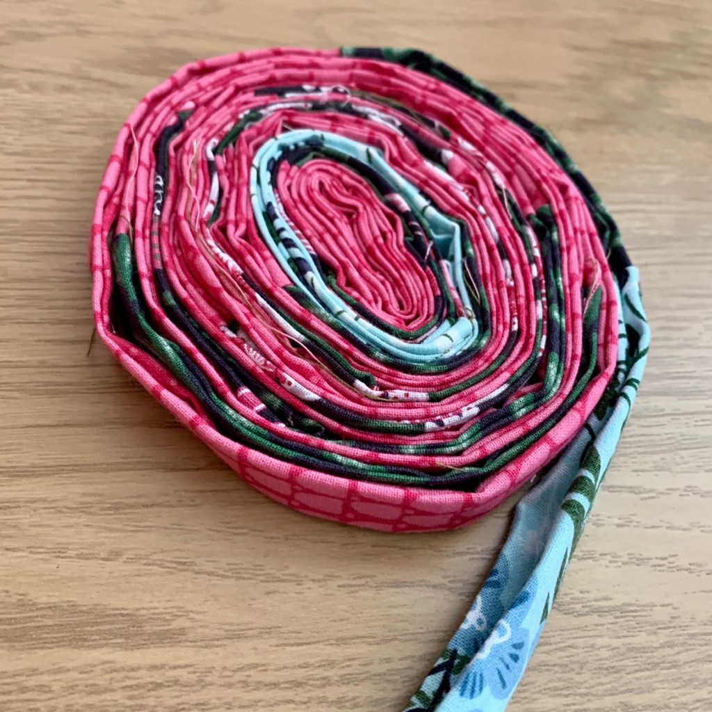 Sewing How To: Making Fabric Binding, Perfect Scrap&nbsp;Buster