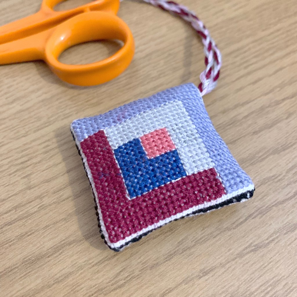 Cross Stitch Scissor Fob Pattern: Log Cabin Quilt Block&nbsp;Design