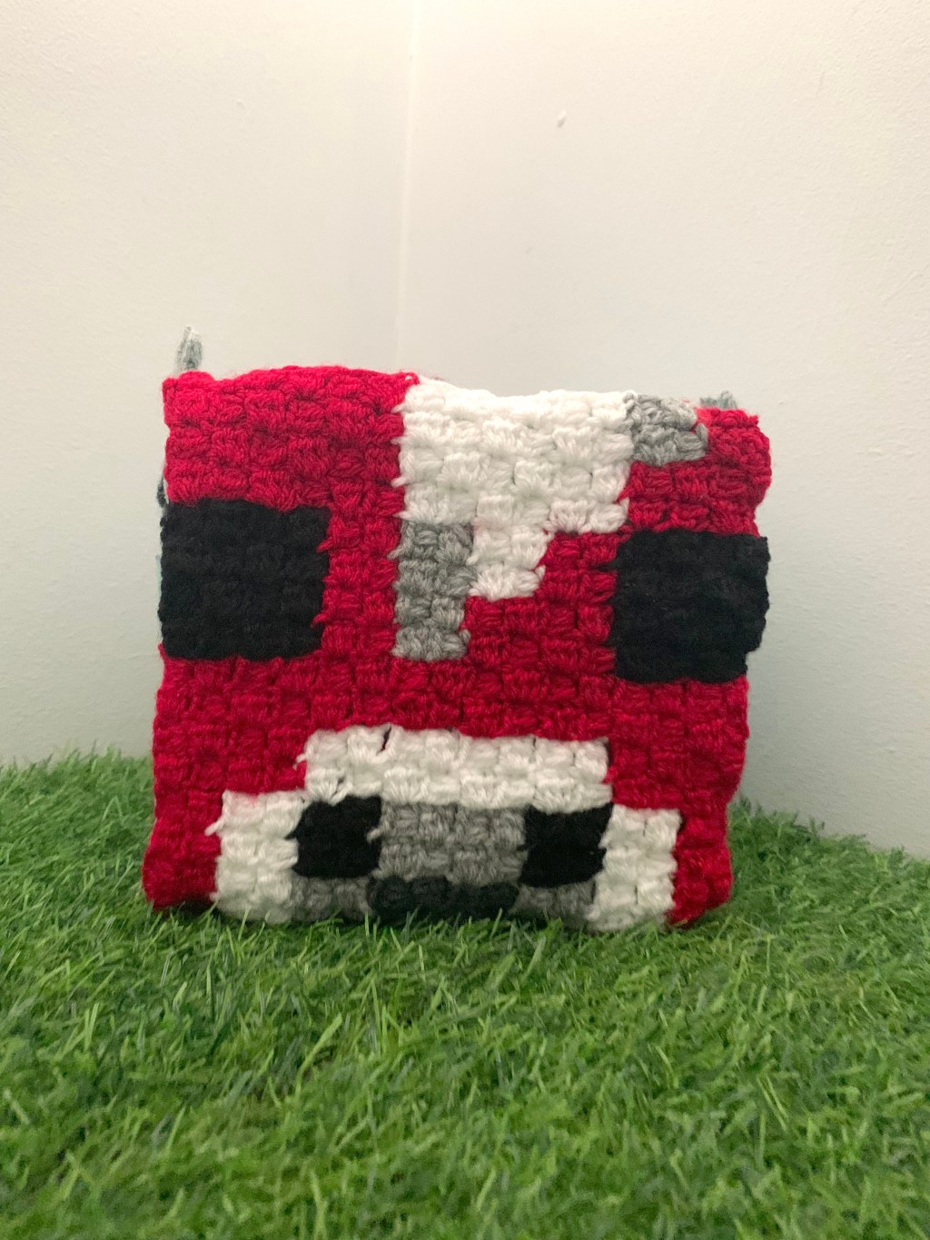 Minecraft Crochet Block Series: Part 21 – Mooshroom Cow Block&nbsp;Pattern
