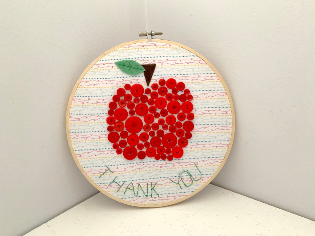 Sewing Tutorial: Thank You Gift – Button Apple Embroidery Hoop, Perfect Make For A Teachers&nbsp;Gift