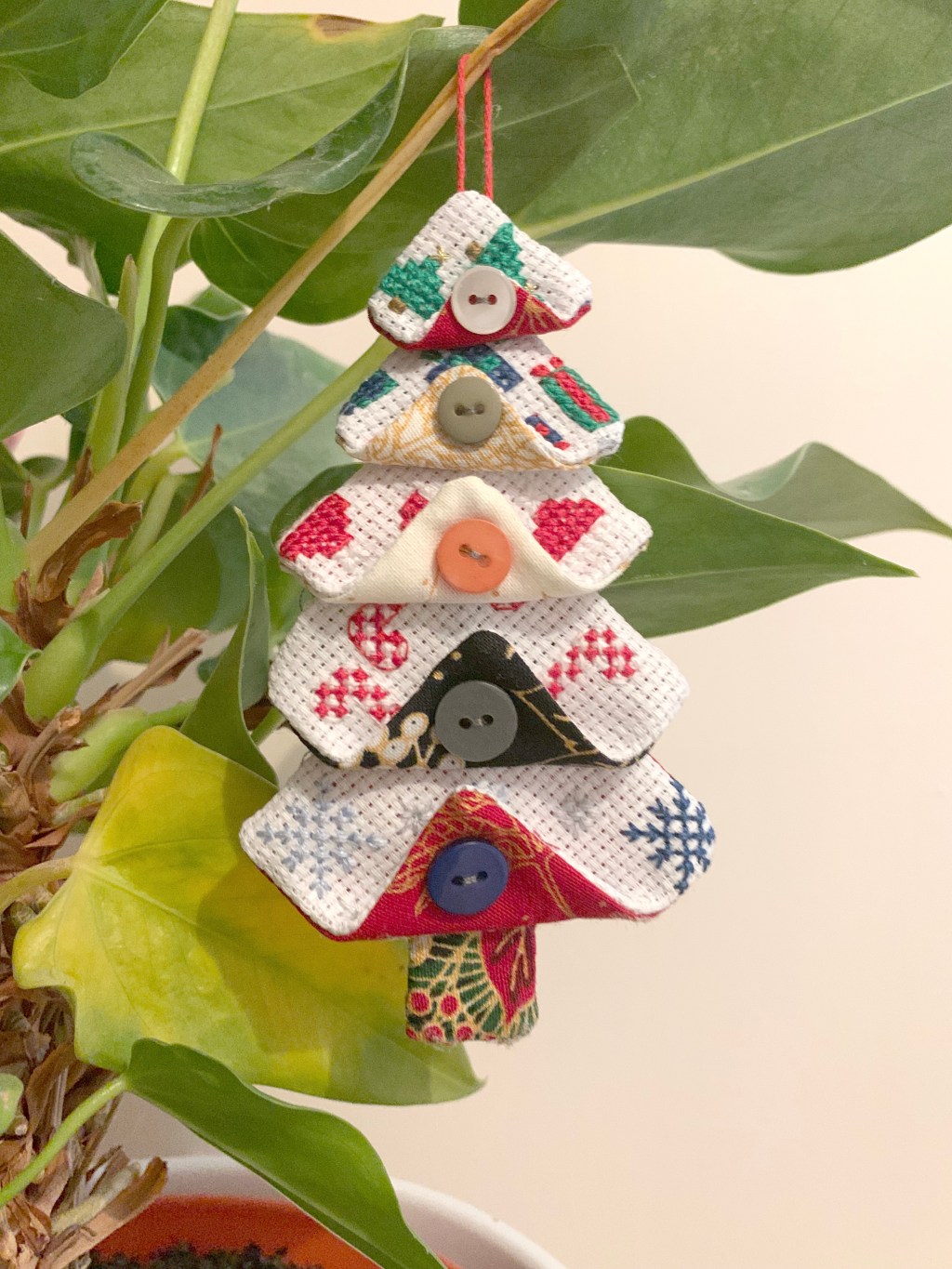 Sewing Tutorial: Folded Fabric Christmas Tree Decorations With Cross Stitch Christmas Design Details – Part&nbsp;1